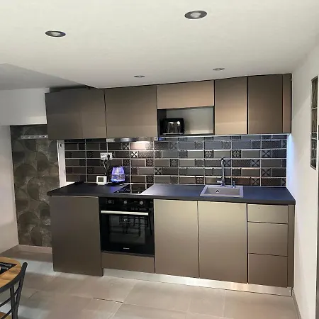 Legendary Budapešť