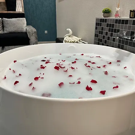 Legendary * Budapešť